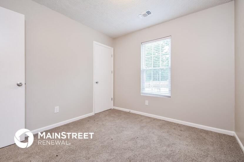 Building Photo - 5097 Martins Crossing Rd