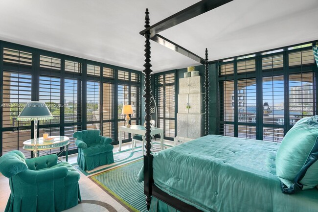 Building Photo - 7041 Fisher Island Dr