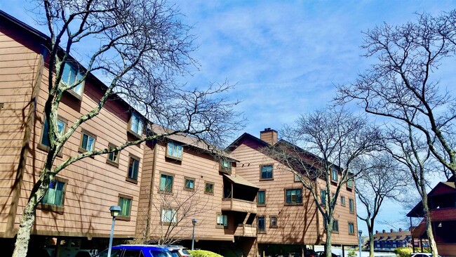 Building Photo - 195 Sandcastle Key