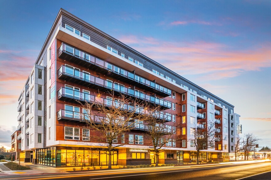 Exterior Building - Green Leaf Jasper