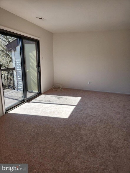 Building Photo - 103 Lucas Ln