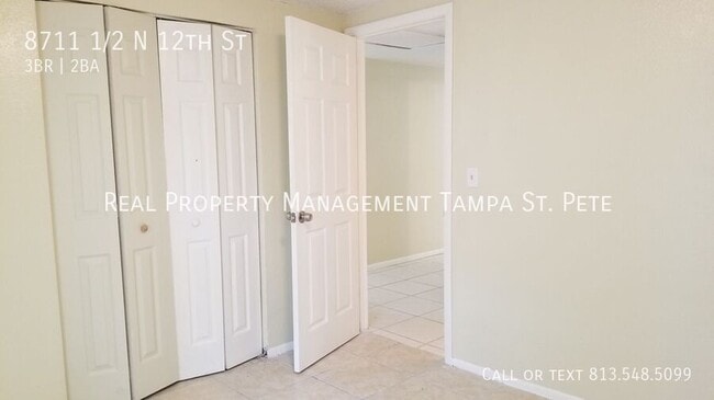 Building Photo - 8711 1/2 N 12th St-