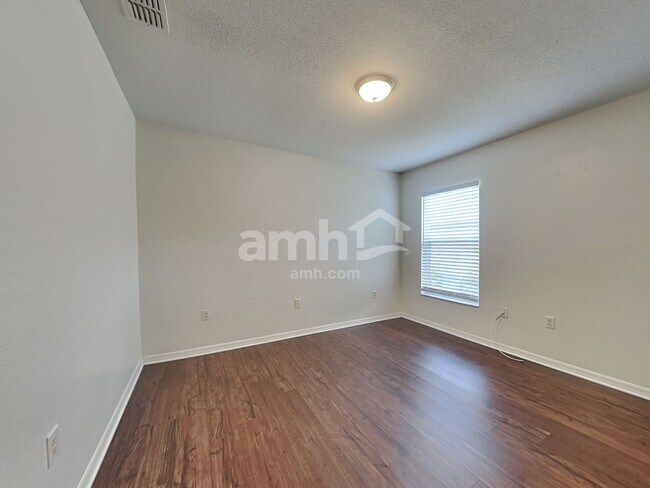 Building Photo - 3244 Sanoma Dr