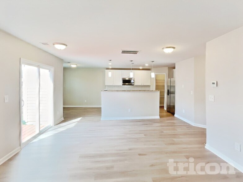 Building Photo - 232 Rustling Way