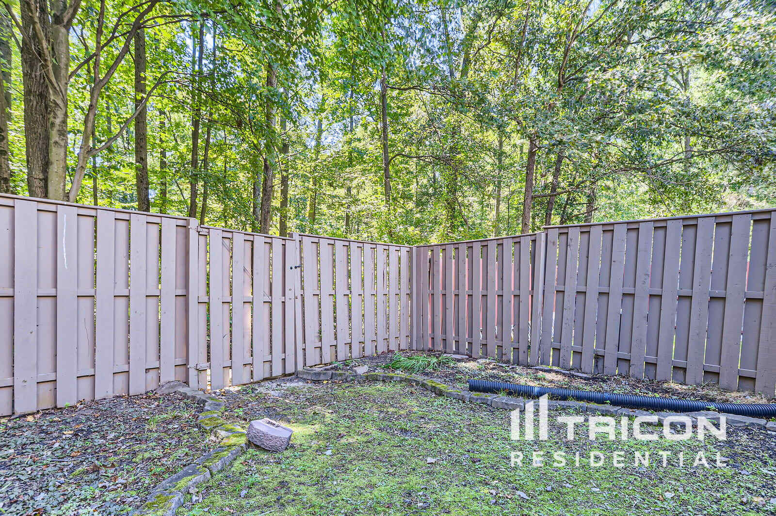 Building Photo - 166 Langdon Farm Cir