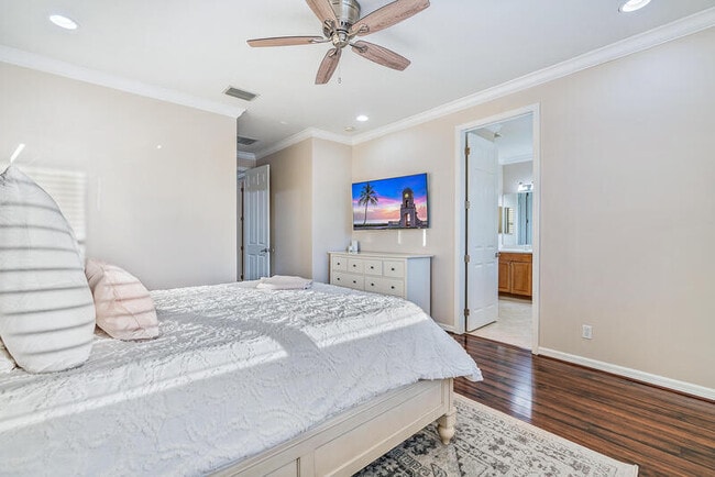 Building Photo - 237 Porgee Rock Pl