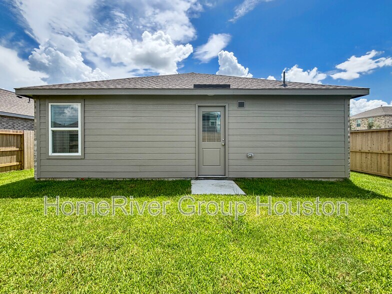 Building Photo - 6022 Standpiper Lp