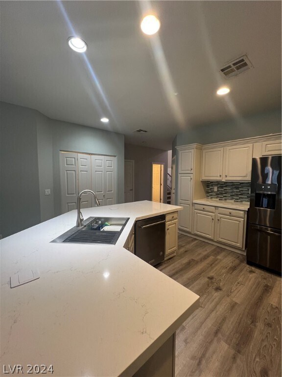 Building Photo - 7621 Lani Dawn St