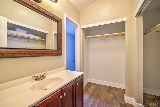 Building Photo - 1354 Lipan St