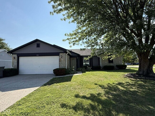 Primary Photo - 8146 Parsley Ln