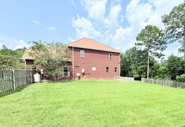Building Photo - 2610 Caldwell Cir