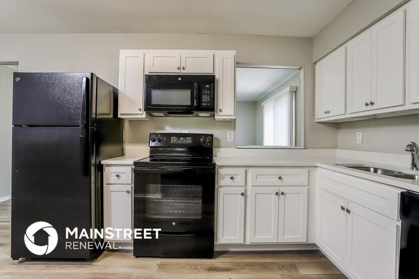 Building Photo - 243 Howard Dr