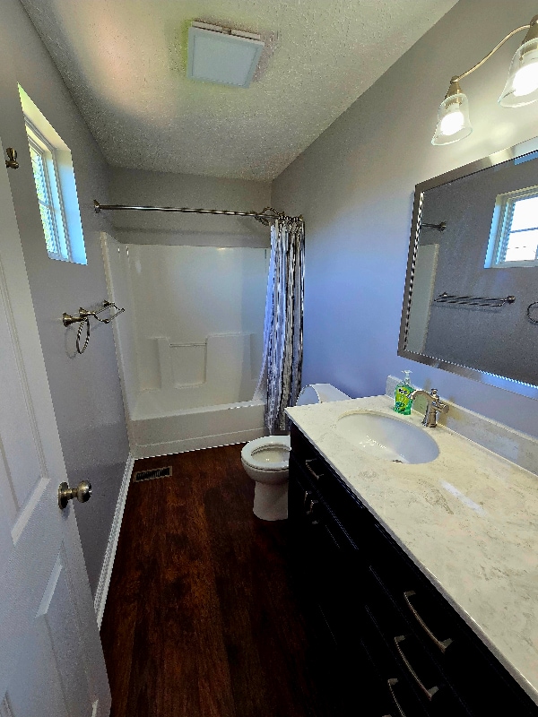 Building Photo - 625 Cleary Dr