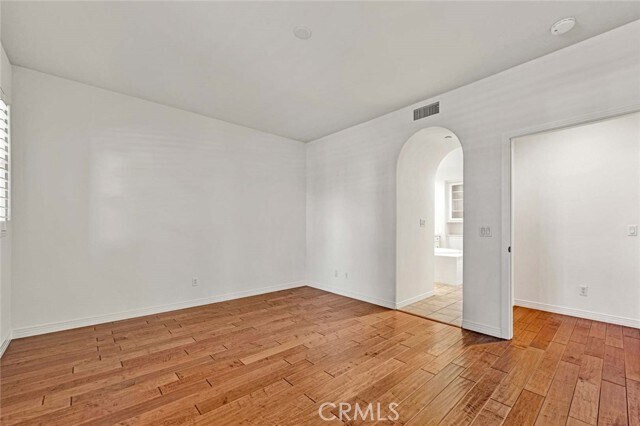 Building Photo - 82 Vintage