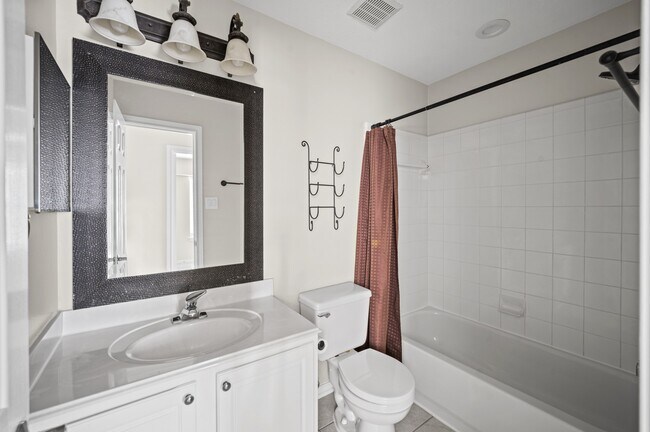 Building Photo - 11 Scenic Brook Ct