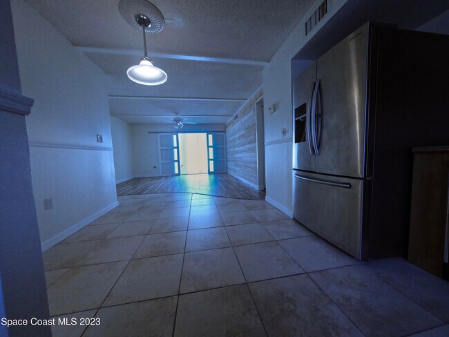 Building Photo - 3135 Shady Dell Ln