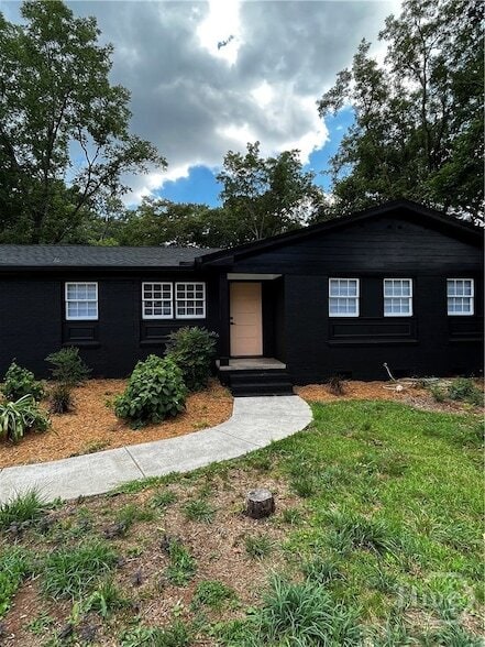 Building Photo - 1066 College Station Rd