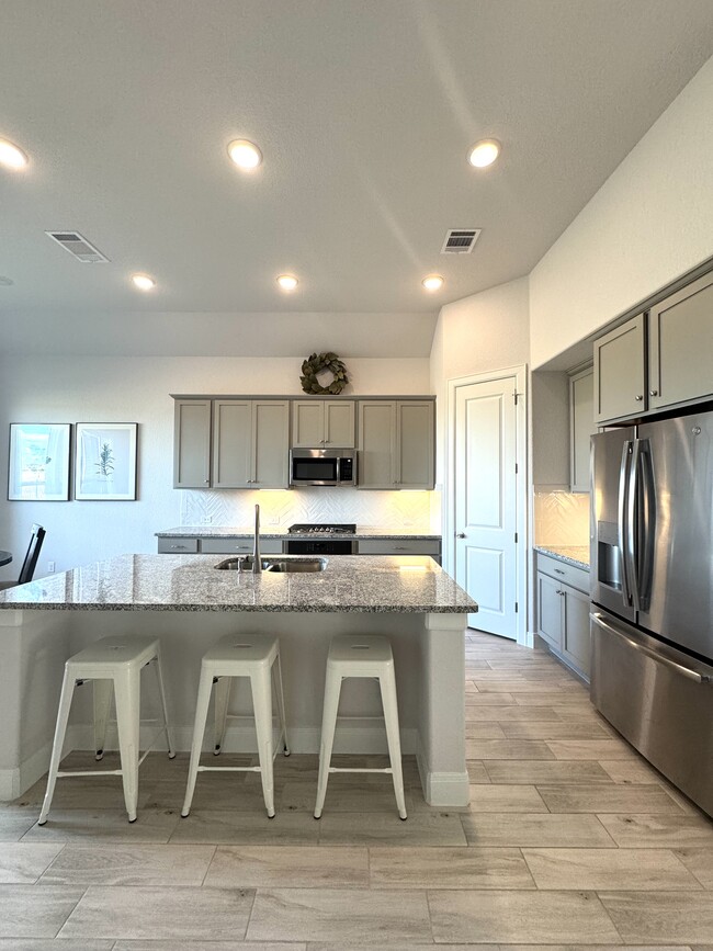 Primary Photo - 6713 Brindisi Pl