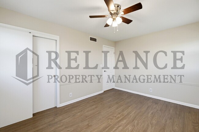 Building Photo - 8300 W 9th St N