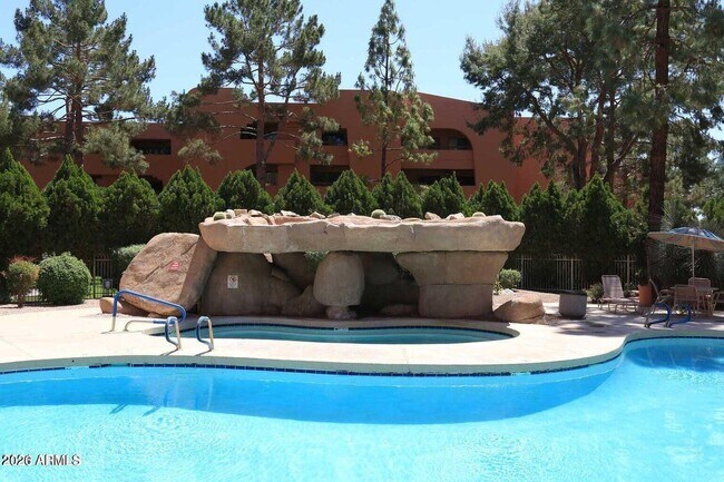 Building Photo - 12222 N Paradise Vlg Pkwy S