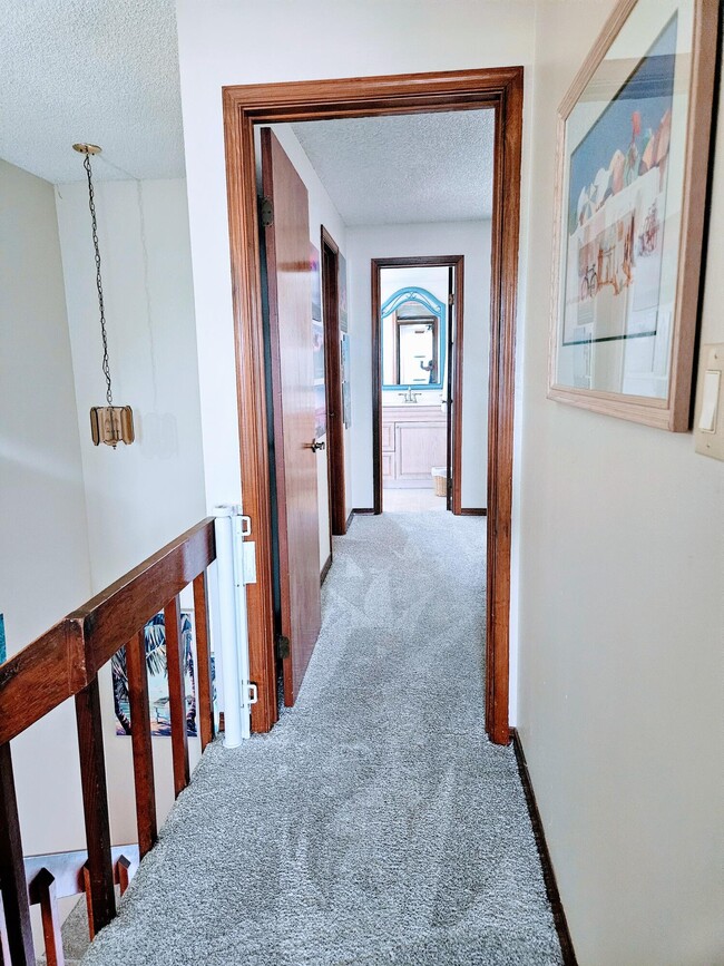 Building Photo - 402 Sailfish Ave
