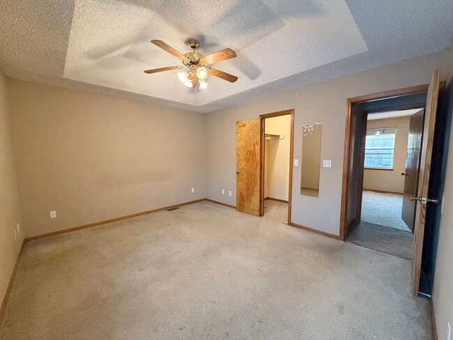 Building Photo - All electric ranch