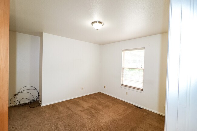 Building Photo - 5505 Chad Ct