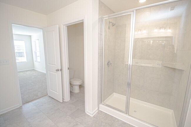 Building Photo - (Coming Soon) New 5 Bedrooms home in Indian Trail!