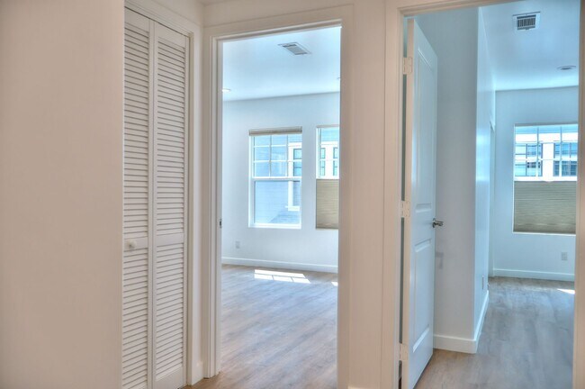 Building Photo - Available Now Brand New 4 Bedroom/5 Bath T...