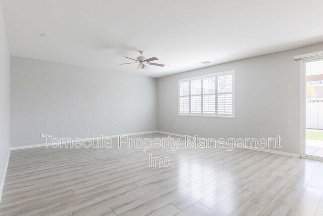 Building Photo - 34065 Helenium St