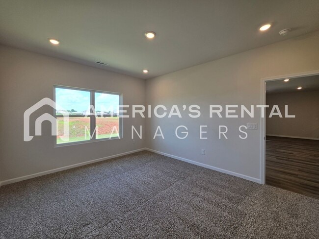 Building Photo - New Construction Home for Rent!