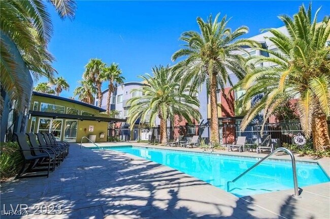 Building Photo - 9050 W Tropicana Ave