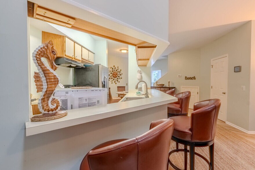 Building Photo - 137 Cordillo Pkwy