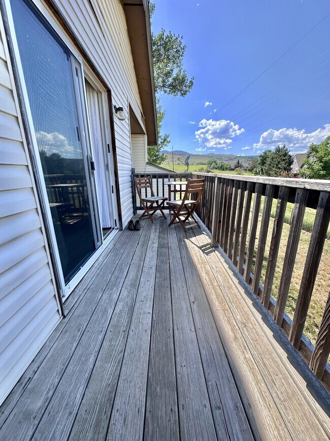 Building Photo - 1600 Banyan Dr