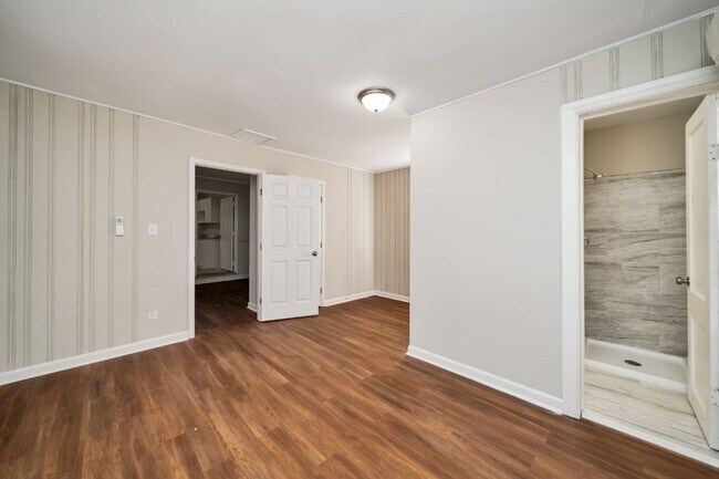 Building Photo - Beautifully Renovated Hueytown Gem – Spacious, Stylish & Move-In Ready!