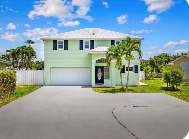 Building Photo - 1261 Bonefish Ct