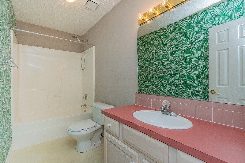 Building Photo - 101 St Charles Ct