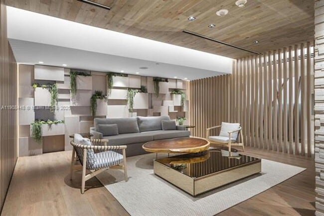 Building Photo - 2301 Collins Ave