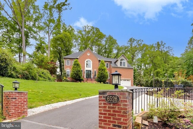 Primary Photo - 6526 Dearborn Dr