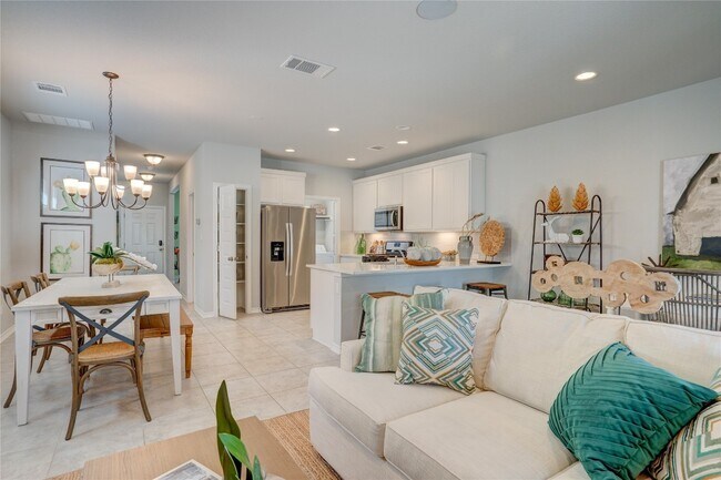 Building Photo - 1656 Artesian Spgs Xing