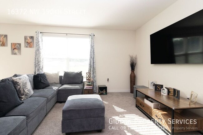 Building Photo - 16372 NW 190th St