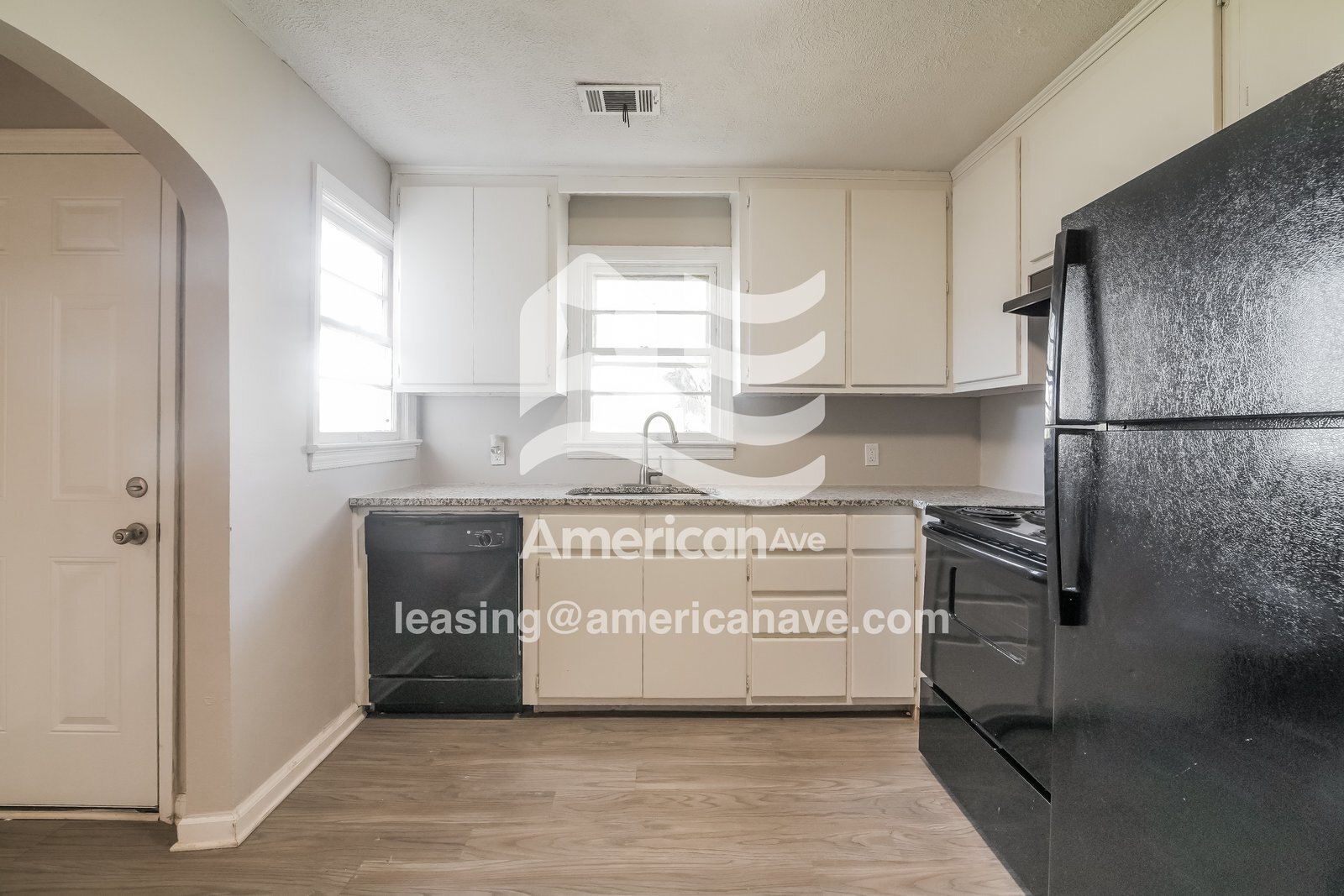 Building Photo - 20 Watson Dr