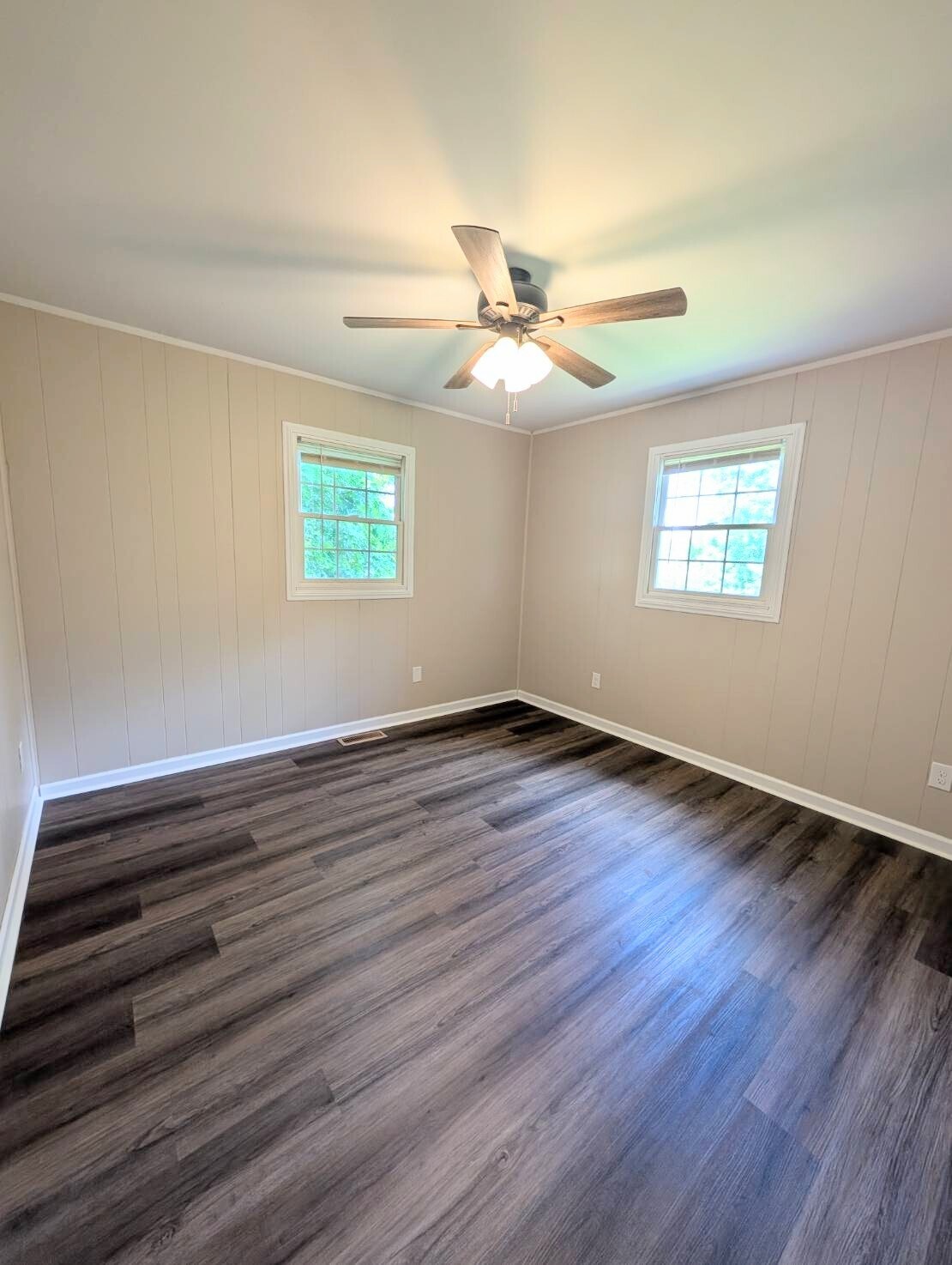 Building Photo - 358 Henson Ln