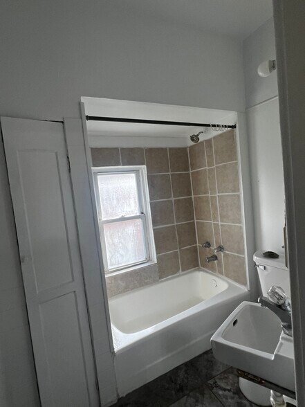 Building Photo - 9025 Burlington Ave