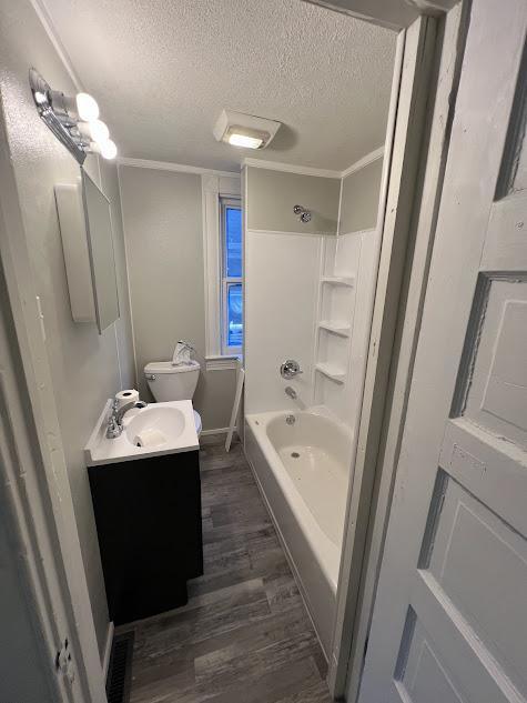 Building Photo - 504 Woodward Ave