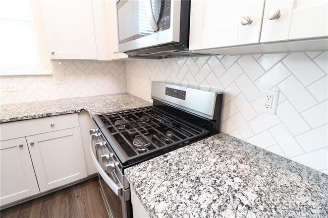 Building Photo - 755 Amarra Dr