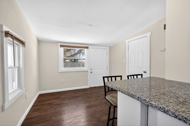 Building Photo - Move-In Ready 2BR home – fully renovated, updated roof & HVAC, *OPEN HOUSE 3/29/26 330PM-430PM *