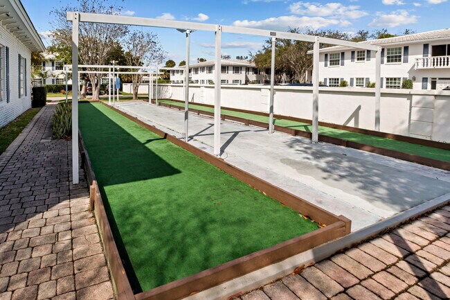 Building Photo - 2270 NE 68th St