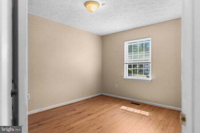 Building Photo - 8514 Rheims Ct
