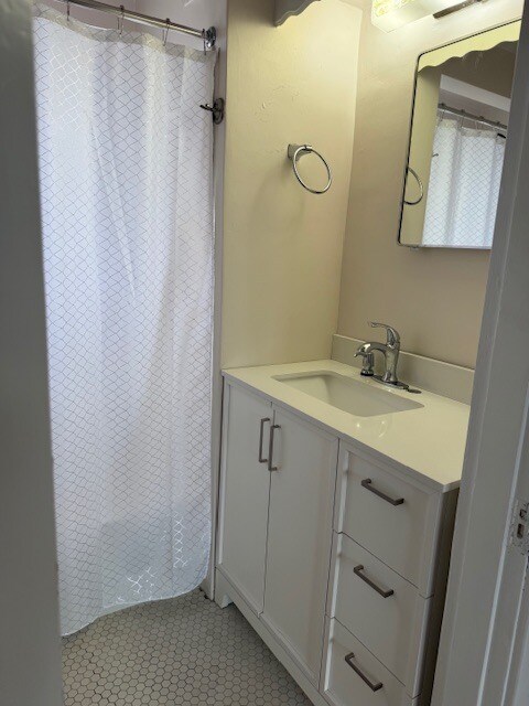 Batn @nd floor - 4120 Smith Rd